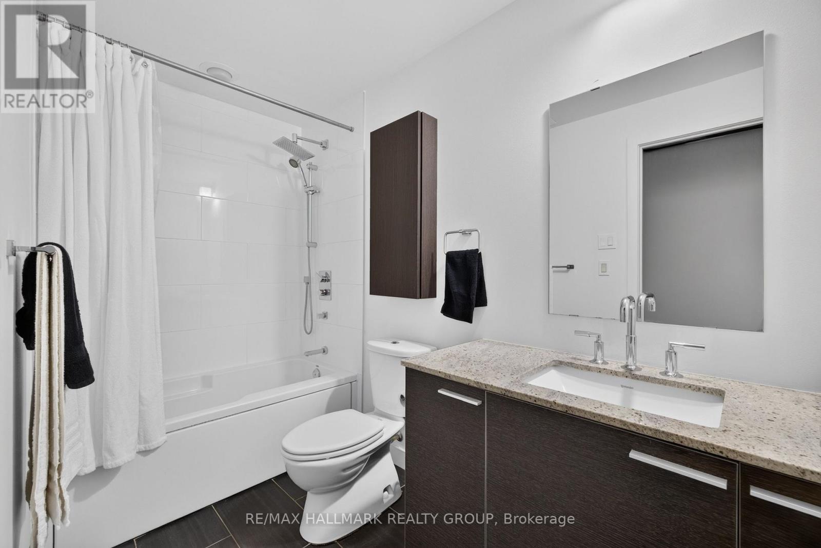 4 piece ensuite - 353 Mcleod Street, Ottawa, ON