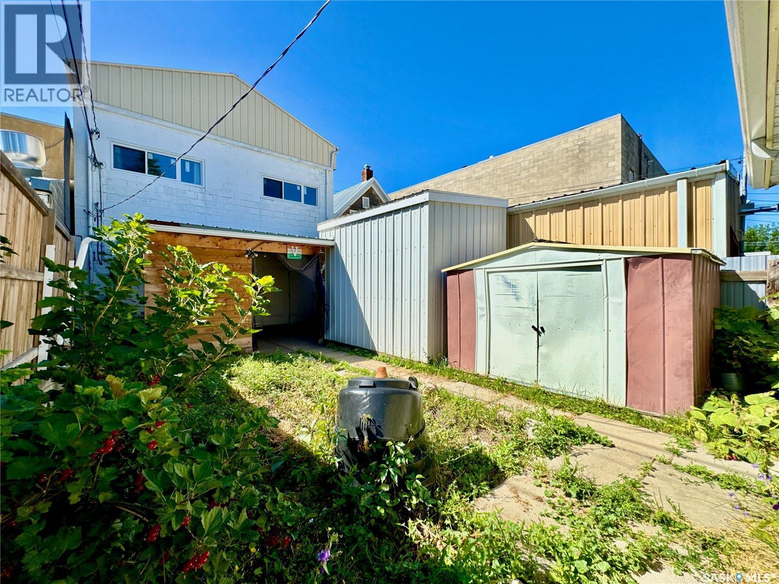 212 33Rd Street W, Saskatoon, SK