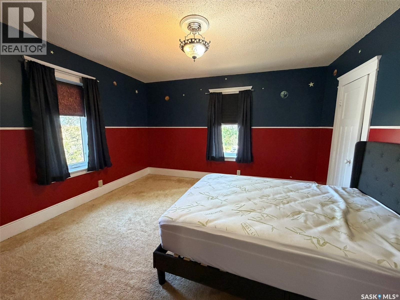 229 4Th Avenue E, Lafleche, SK
