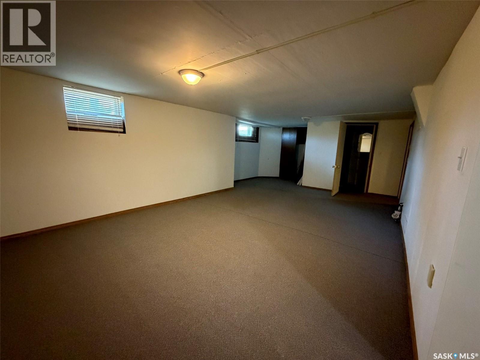 229 4Th Avenue E, Lafleche, SK