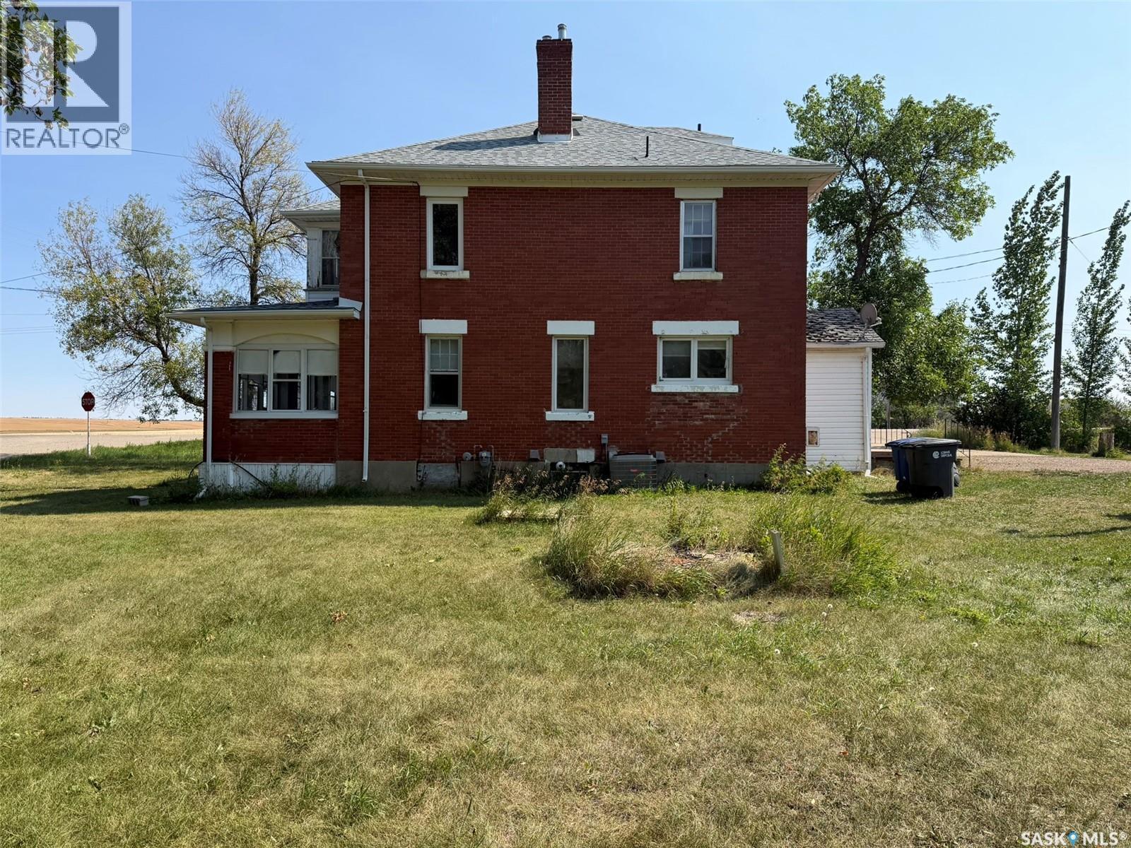 229 4Th Avenue E, Lafleche, SK