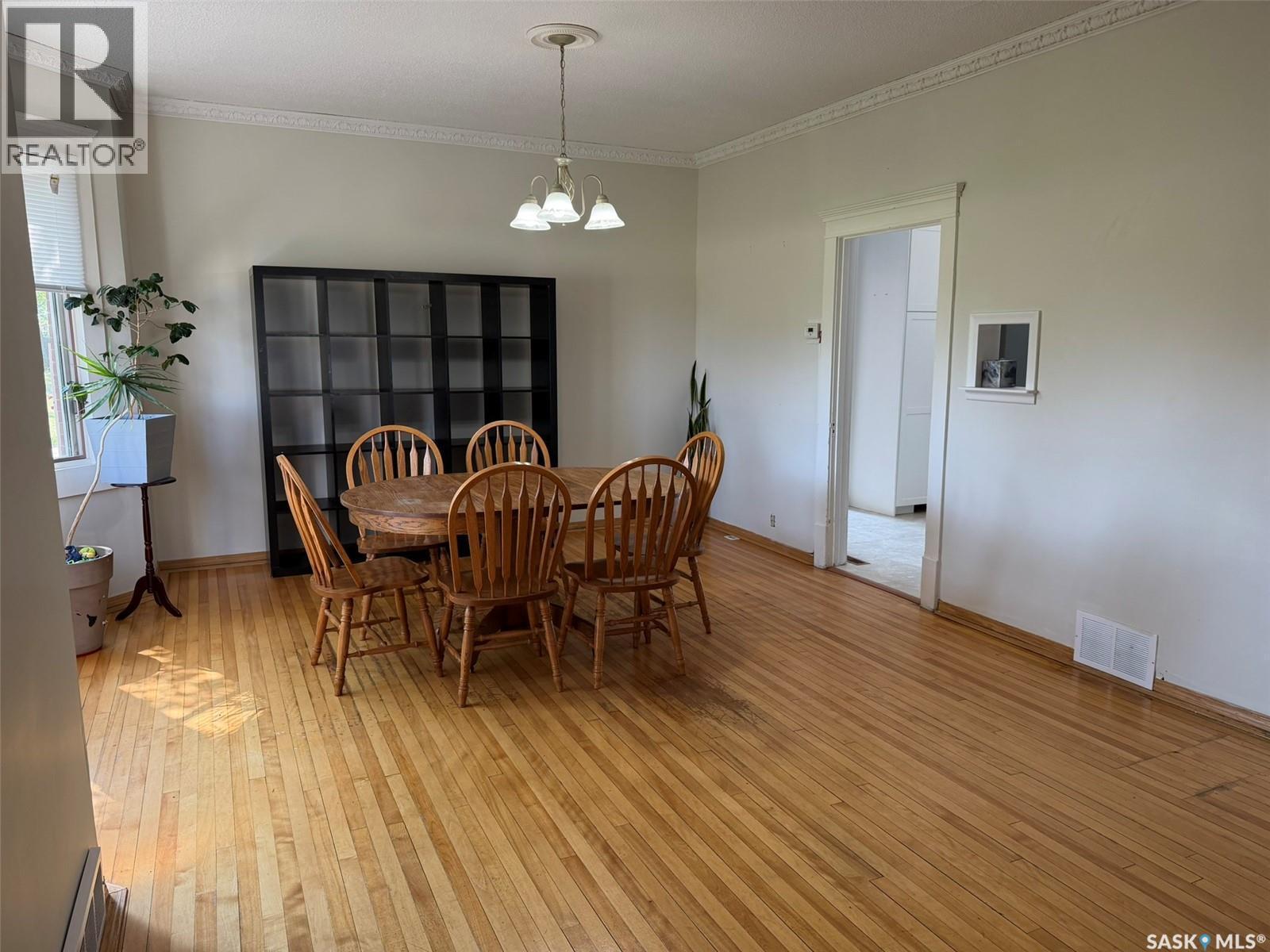 229 4Th Avenue E, Lafleche, SK