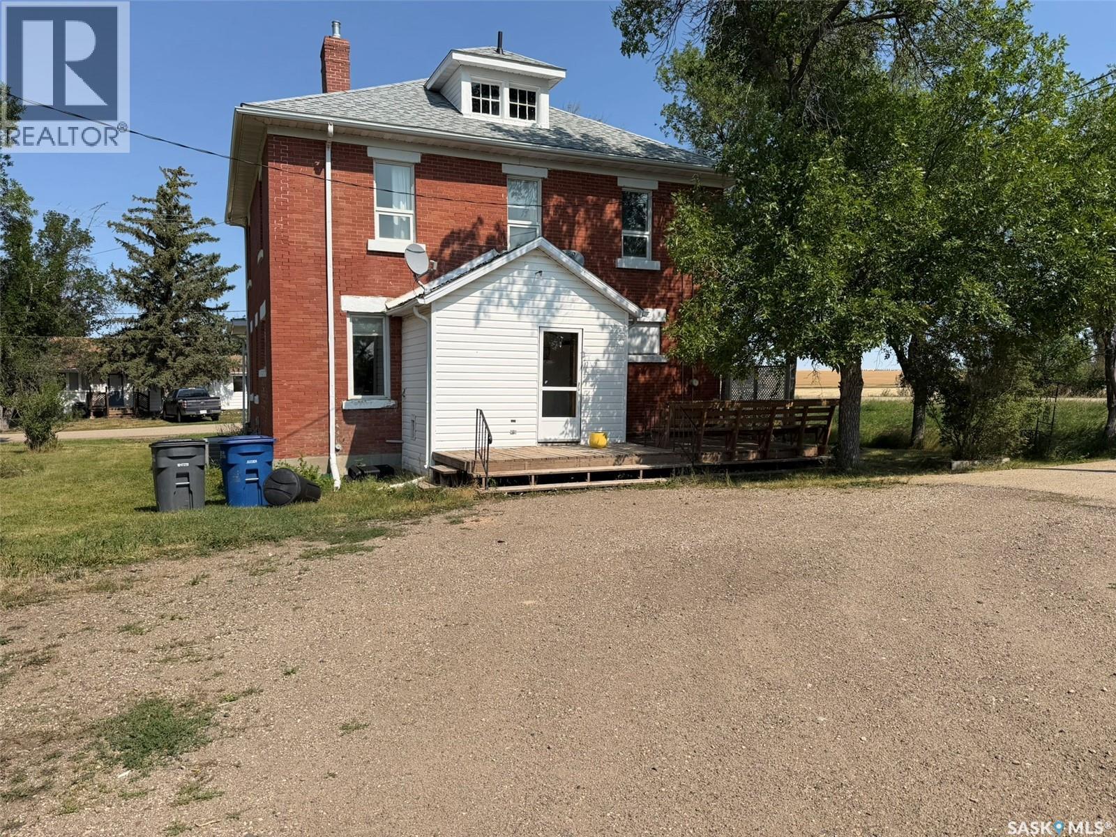 229 4Th Avenue E, Lafleche, SK