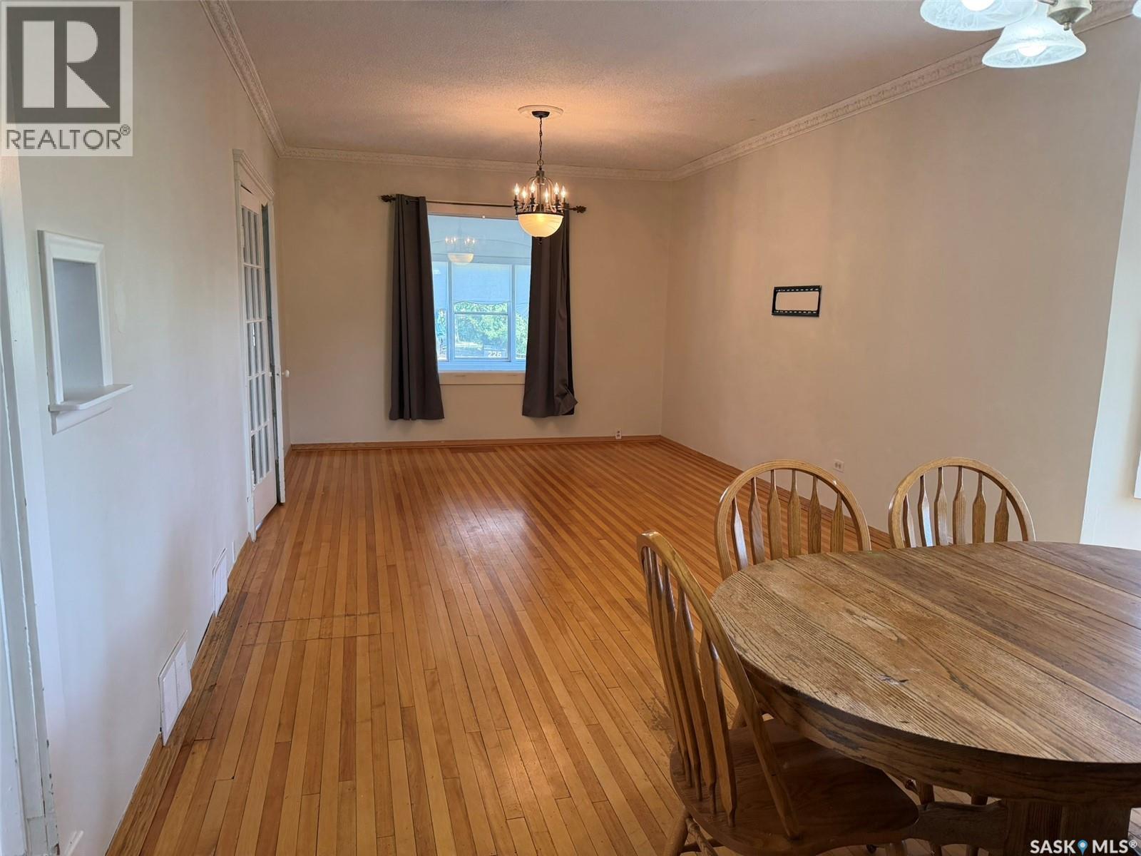 229 4Th Avenue E, Lafleche, SK