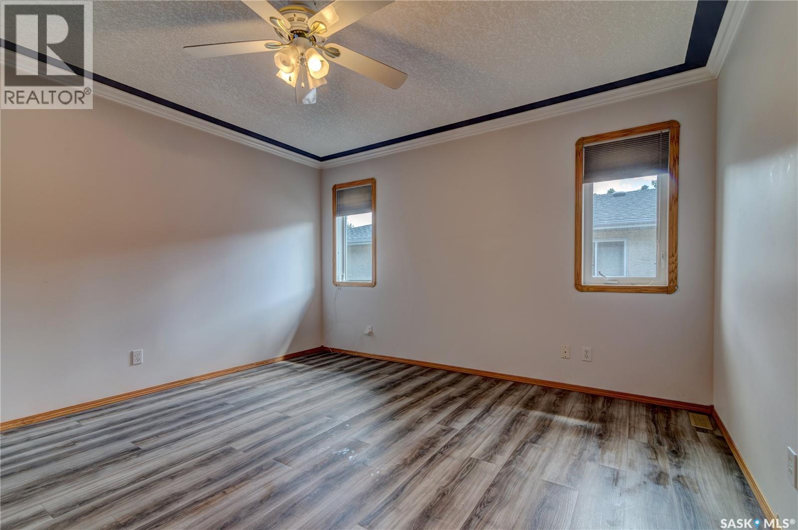 25 Elm Bay, Lumsden, SK