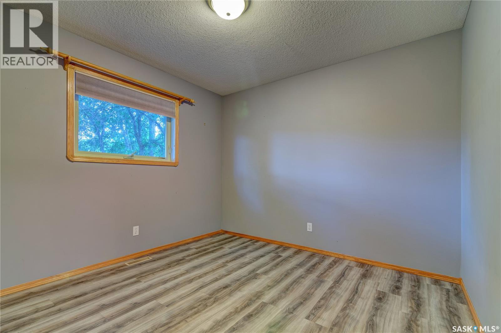 25 Elm Bay, Lumsden, SK