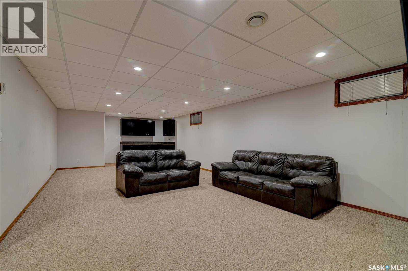 25 Elm Bay, Lumsden, SK