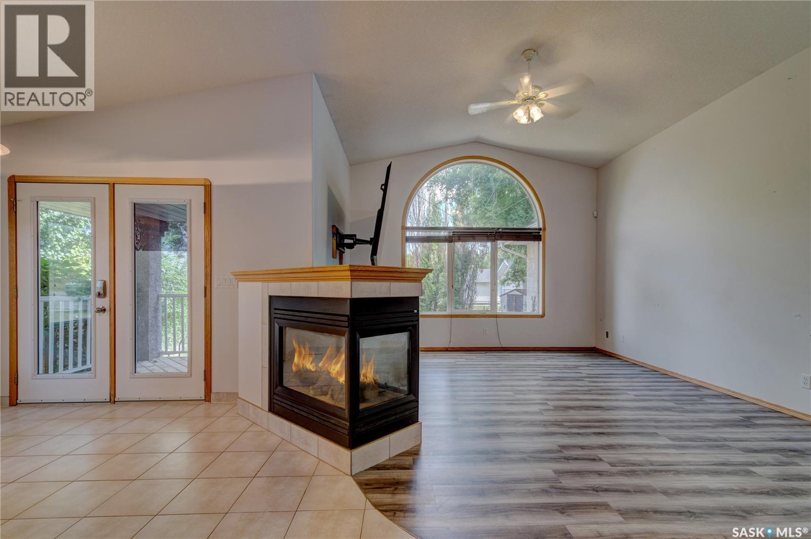 25 Elm Bay, Lumsden, SK