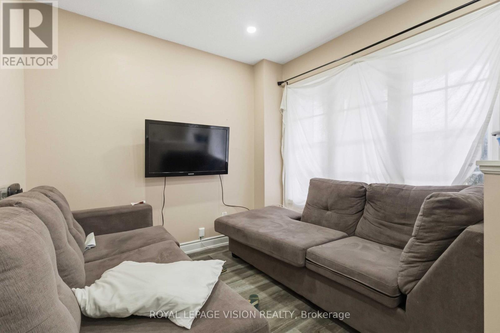 1815 Dalhousie Crescent, Oshawa, ON