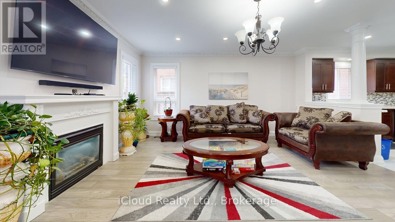71 Tufton Crescent, Brampton, ON