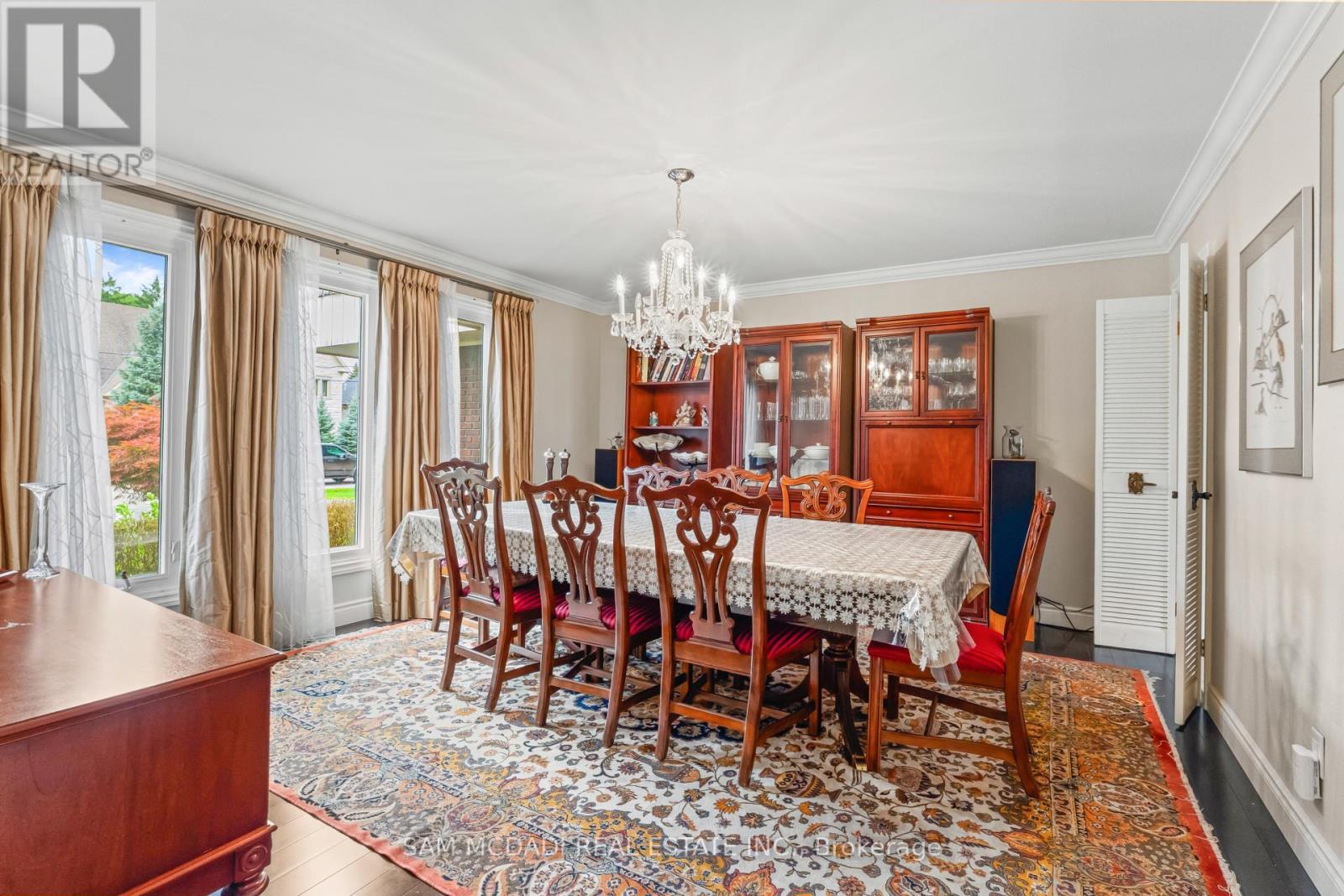 2145 Oneida Crescent, Mississauga, ON