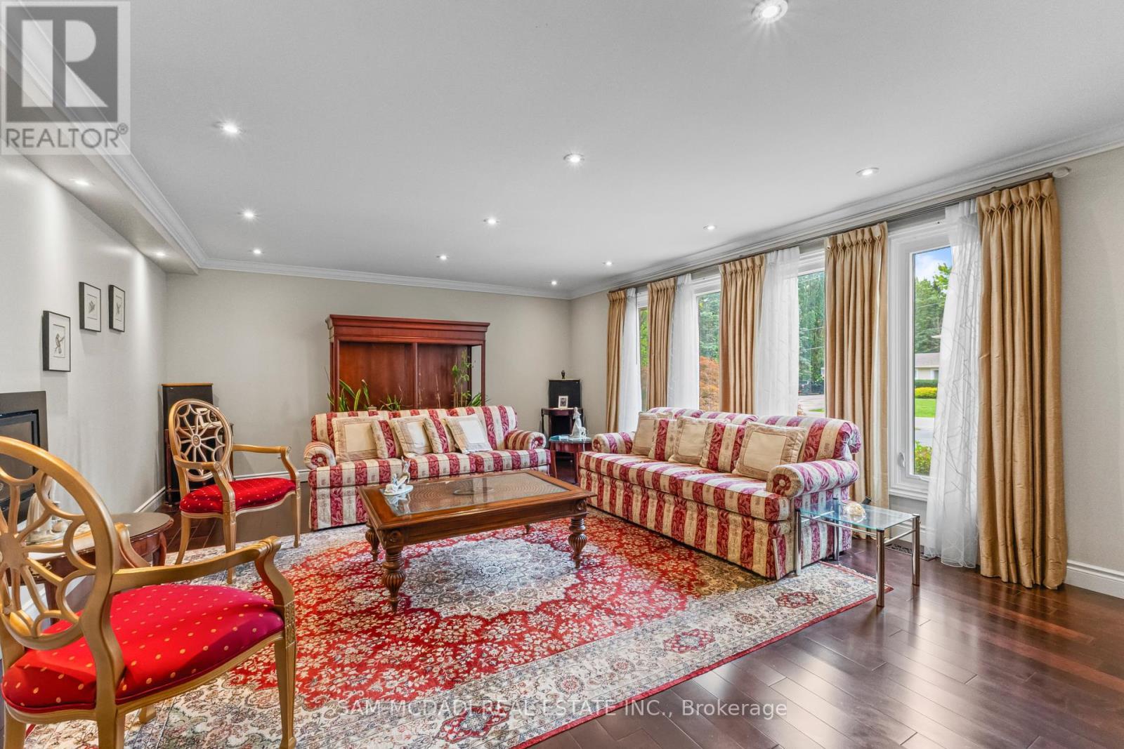 2145 Oneida Crescent, Mississauga, ON