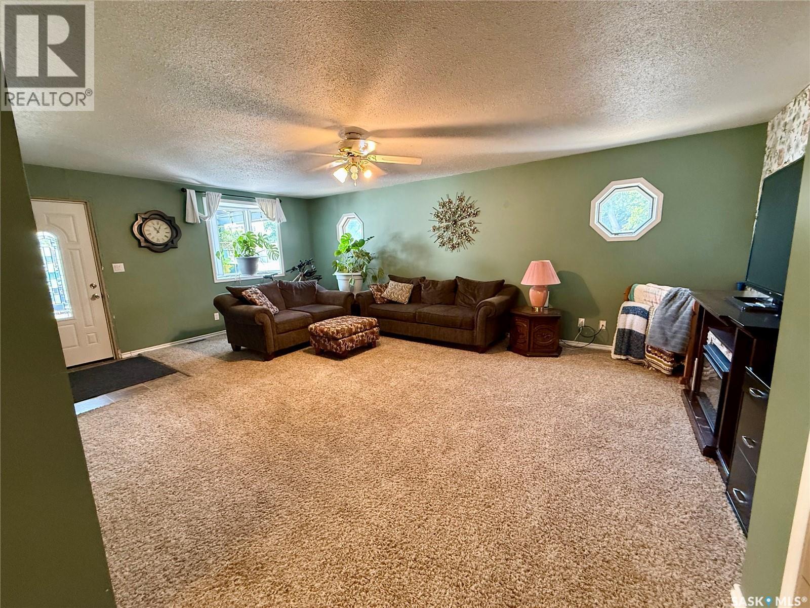 D5 1455 9Th Avenue Ne, Moose Jaw, SK