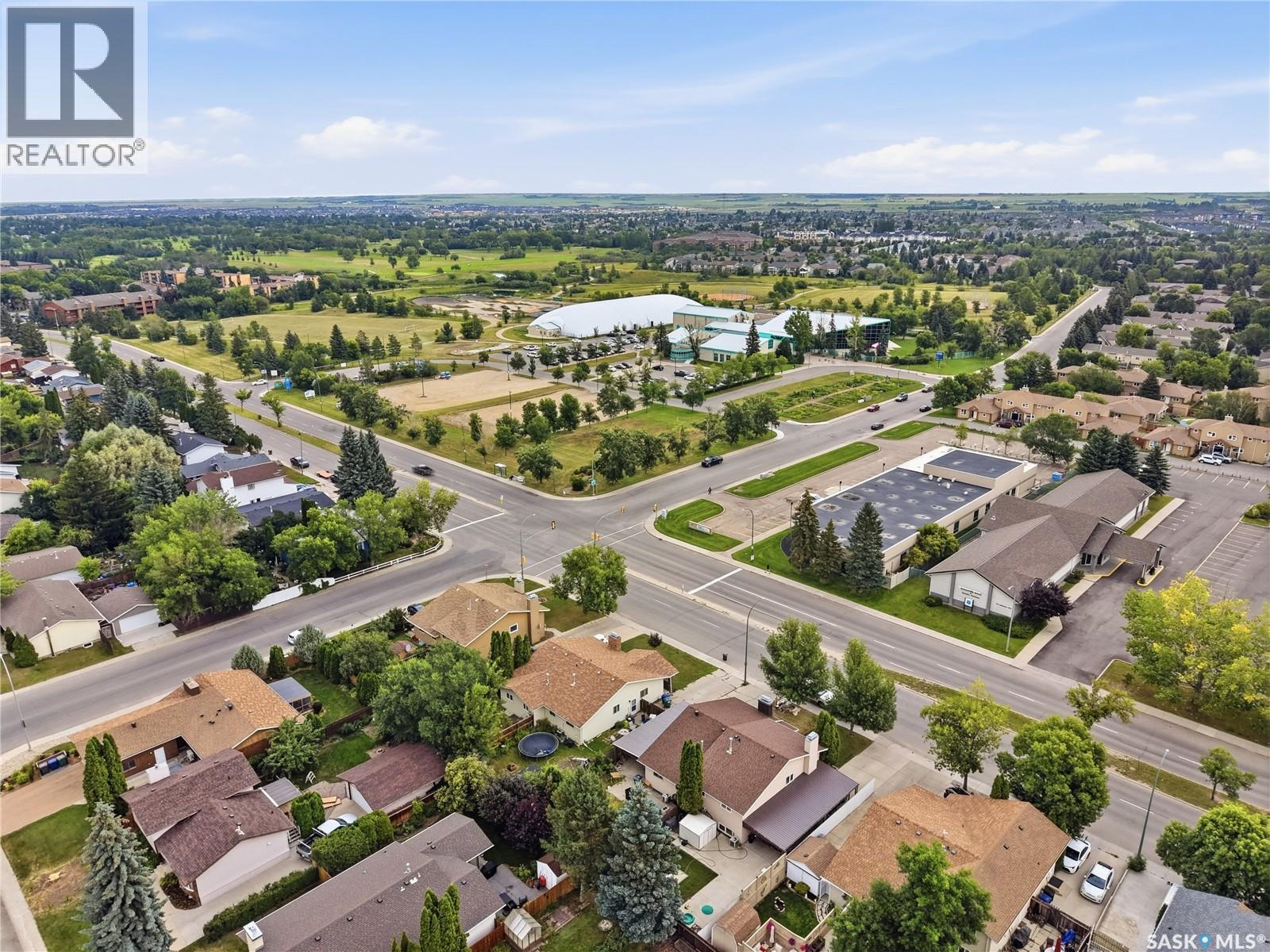 1718 Mckercher Drive, Saskatoon, SK