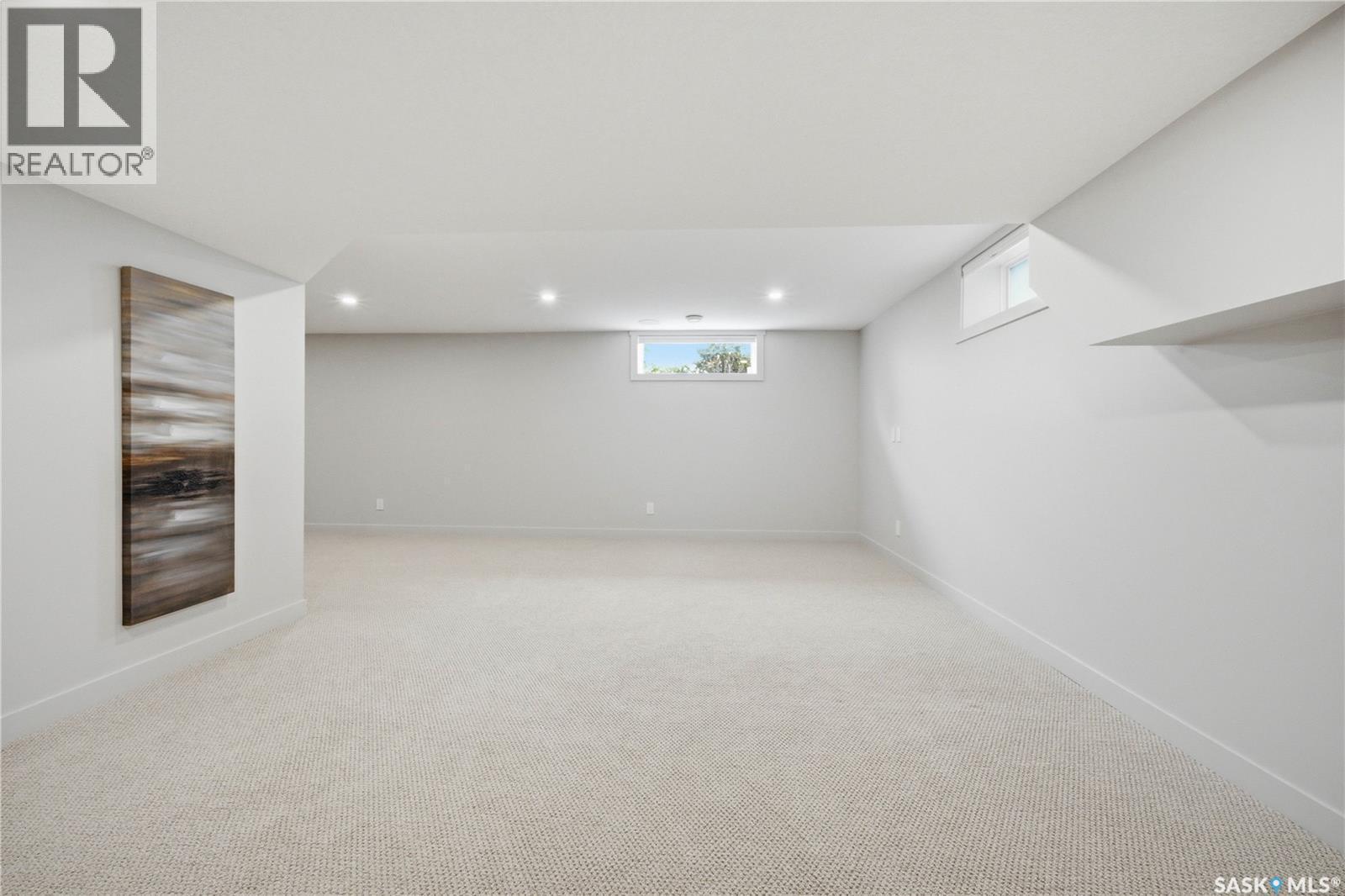323 Mallin Crescent, Saskatoon, SK