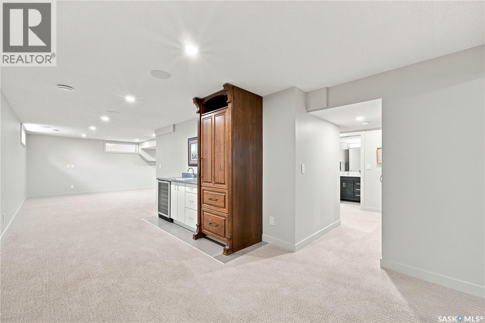 323 Mallin Crescent, Saskatoon, SK