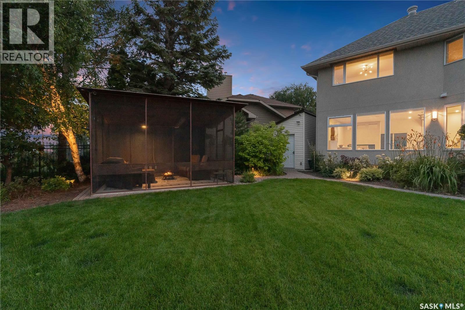 323 Mallin Crescent, Saskatoon, SK