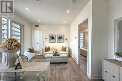 3302 - 108 PETER STREET Toronto, ON M5V 0W2