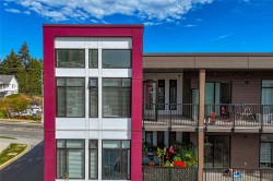 #409-707 Treanor Ave Langford, BC V9B 0X7