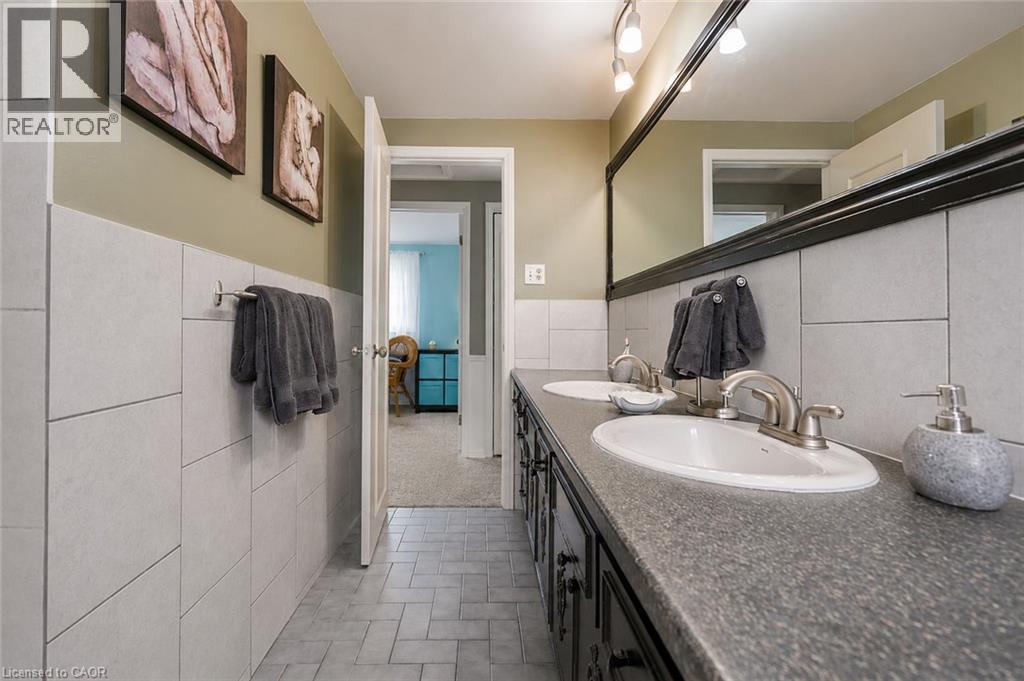 115 Southwood Drive, Cambridge, ON