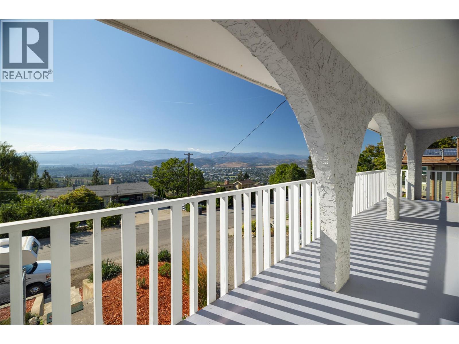 1035 Toovey Road, Kelowna, BC