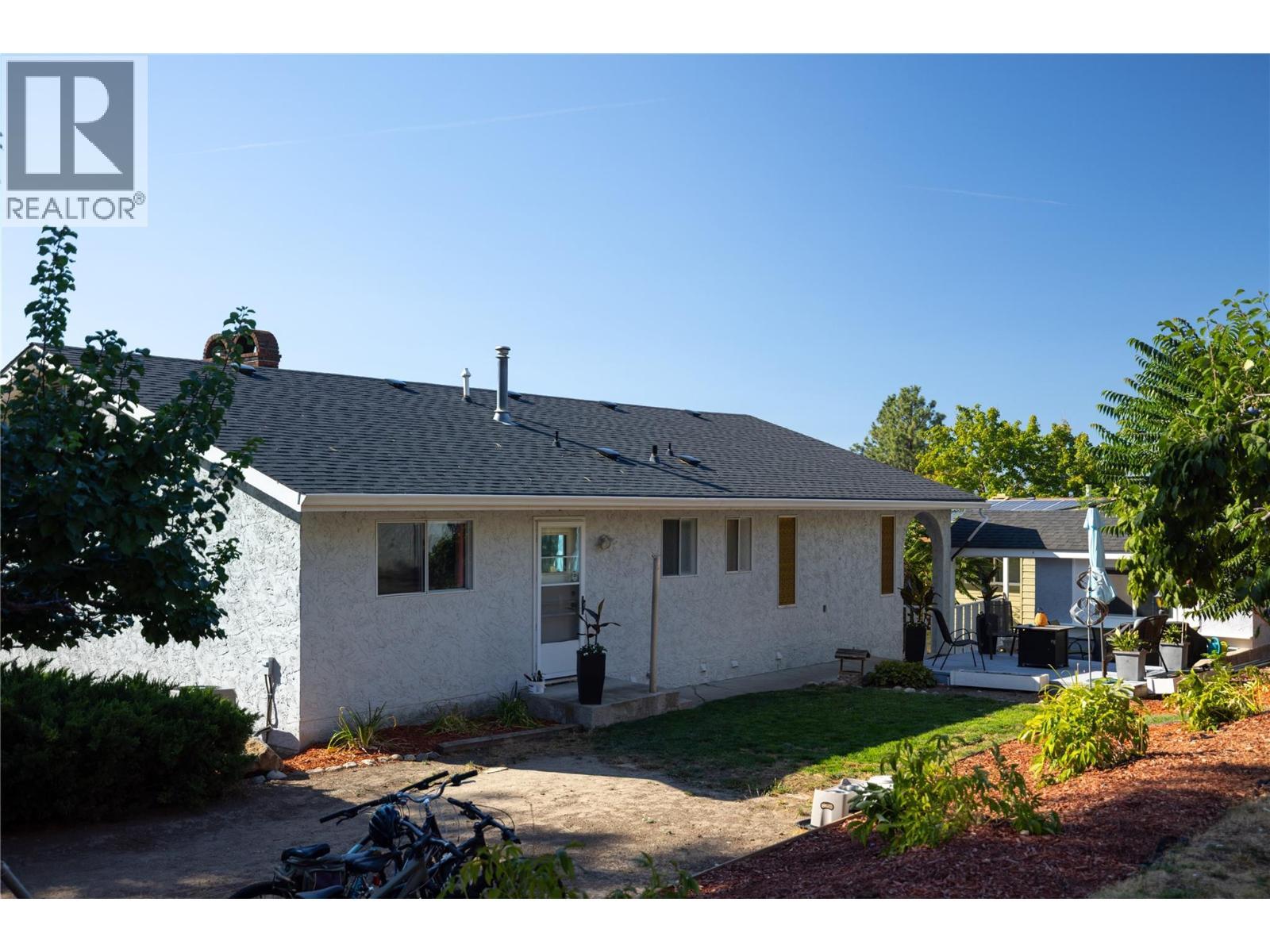 1035 Toovey Road, Kelowna, BC