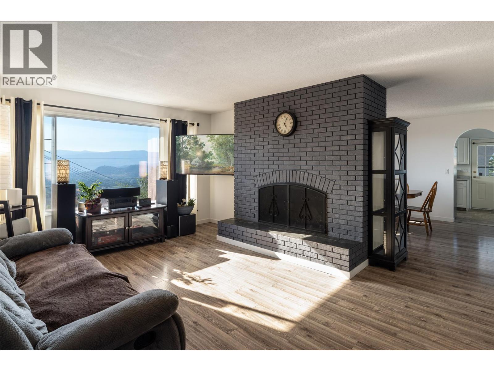 1035 Toovey Road, Kelowna, BC