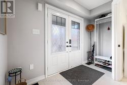 Foyer entrance - 