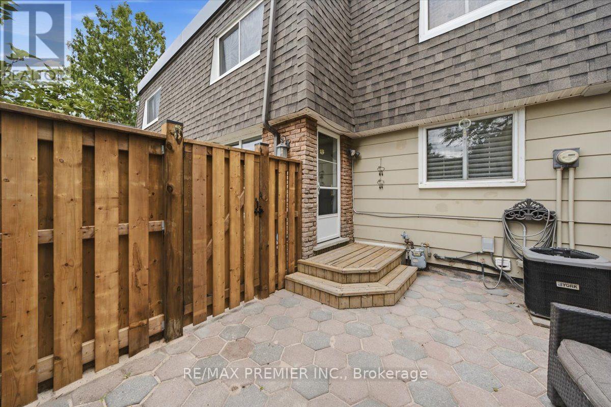 485 Timber Lane, Burlington, ON