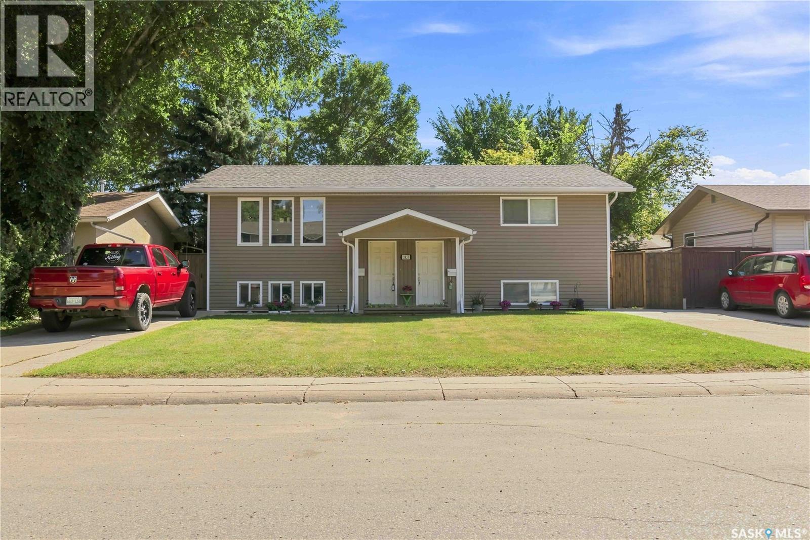 3837 Centennial Drive, Saskatoon, SK