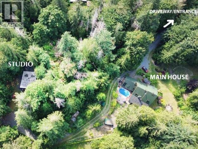 9340 Malaspina Rd, Powell River, BC