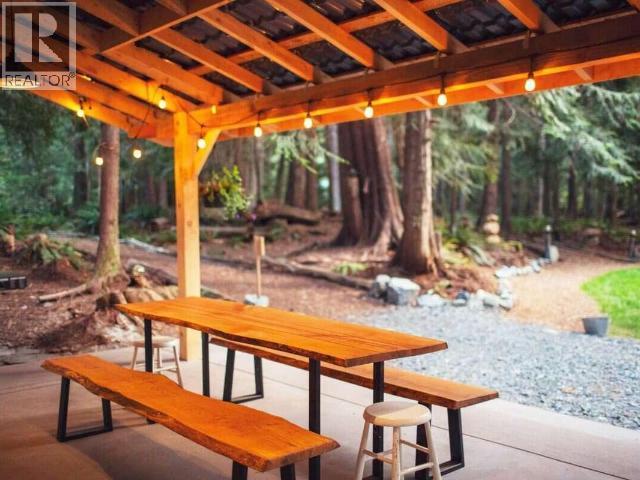 9340 Malaspina Rd, Powell River, BC
