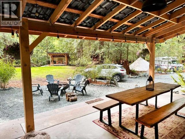 9340 Malaspina Rd, Powell River, BC