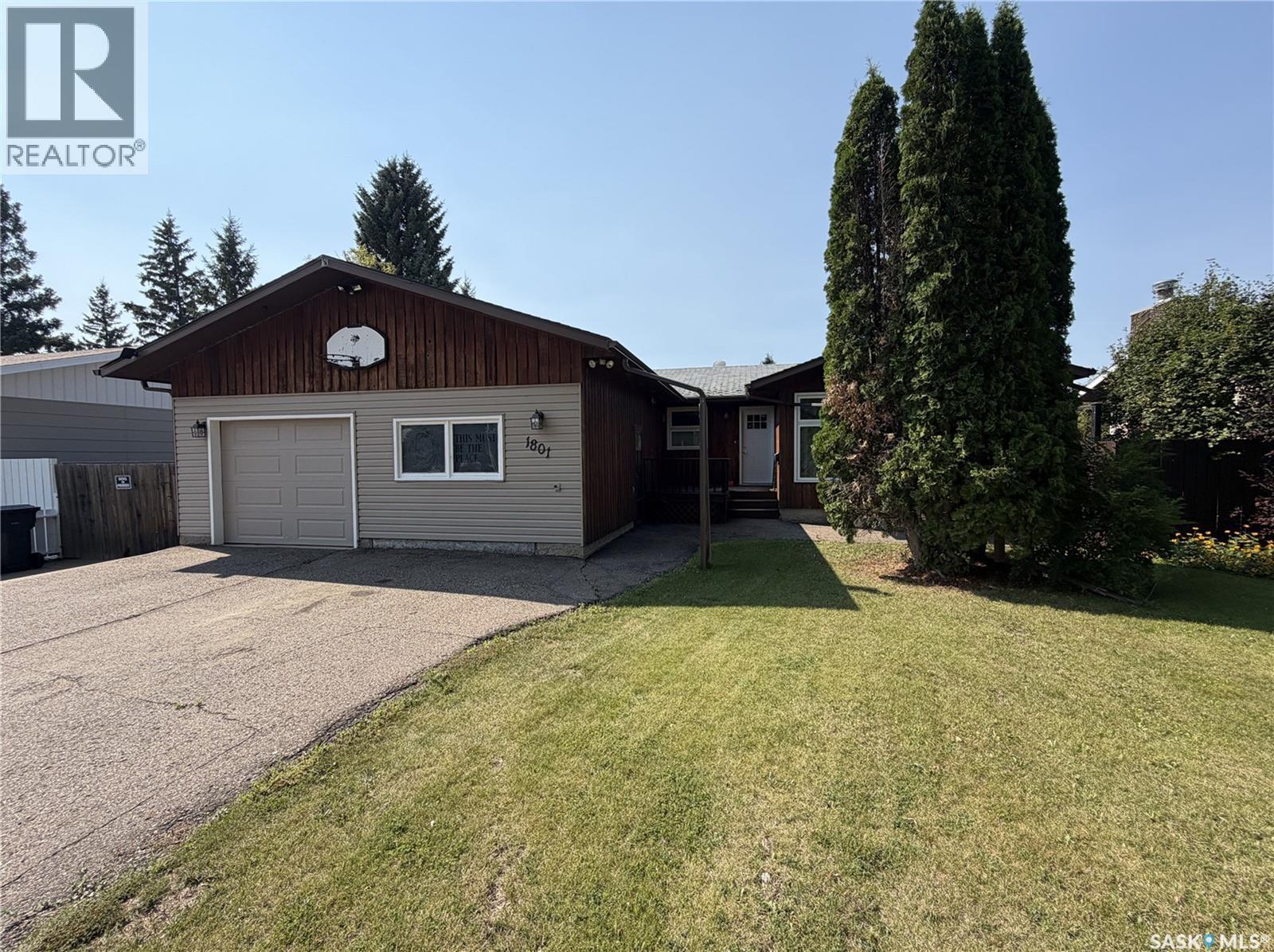 1801 Centennial Crescent, North Battleford, SK