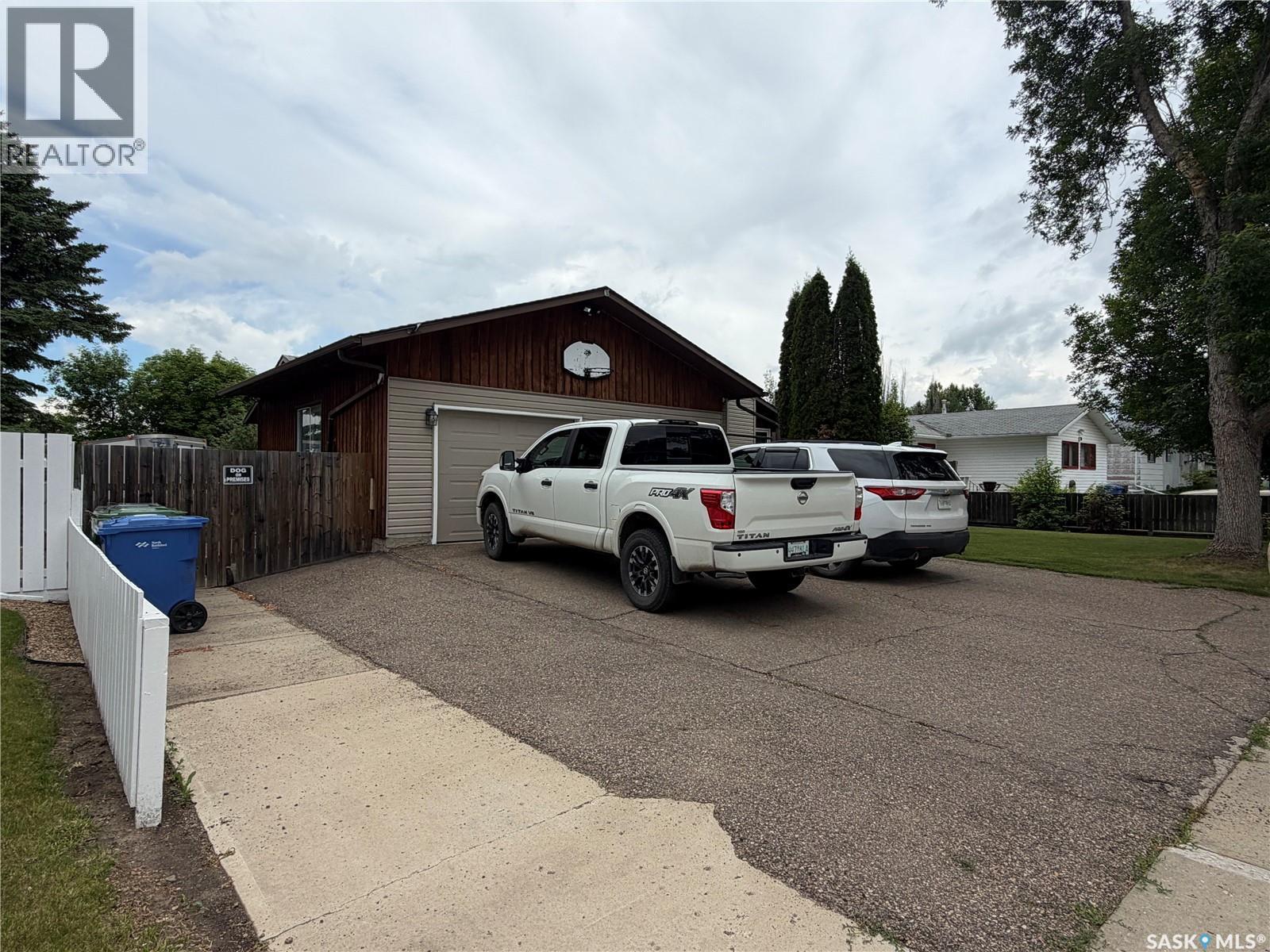 1801 Centennial Crescent, North Battleford, SK