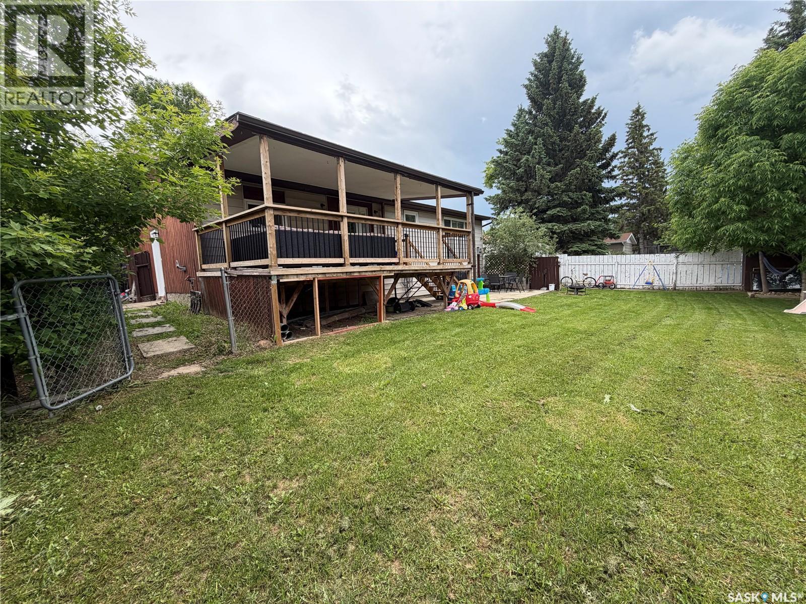 1801 Centennial Crescent, North Battleford, SK