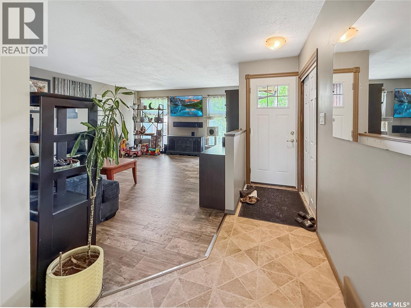 1801 Centennial Crescent, North Battleford, SK