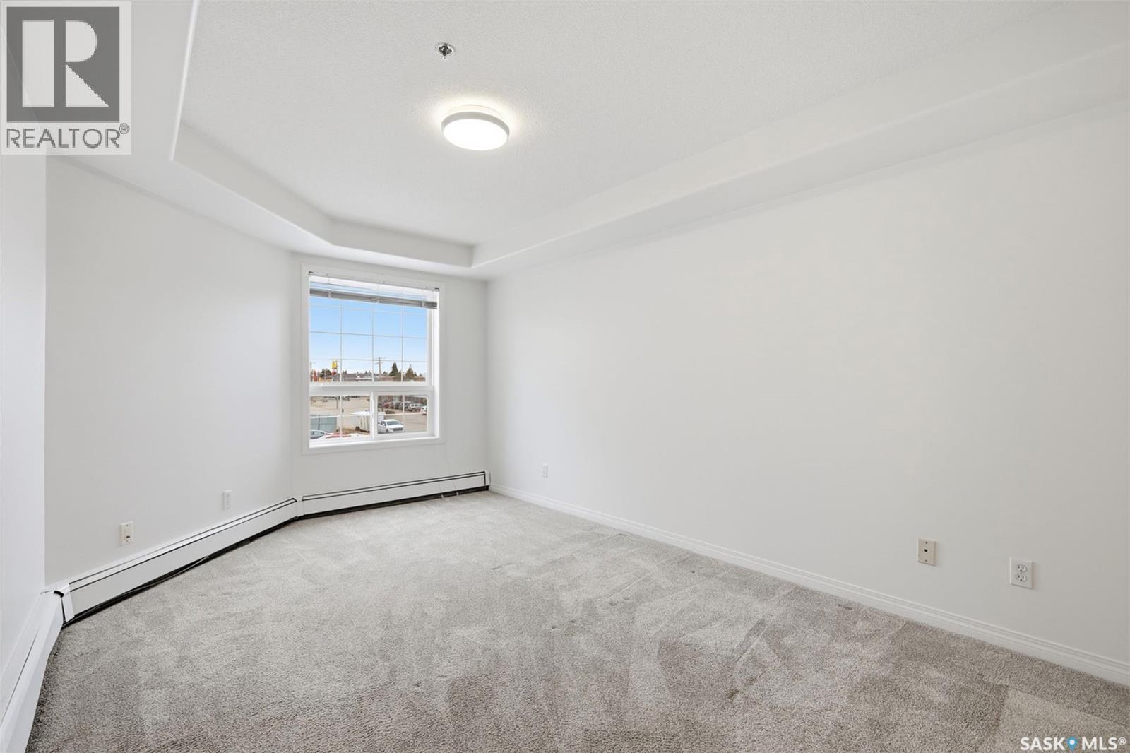 208 1700 Main Street E, Saskatoon, SK