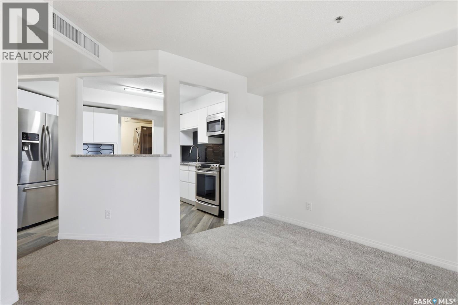208 1700 Main Street E, Saskatoon, SK