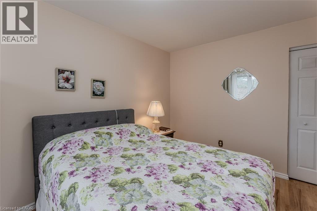 1526 Westminster Place, Burlington, ON