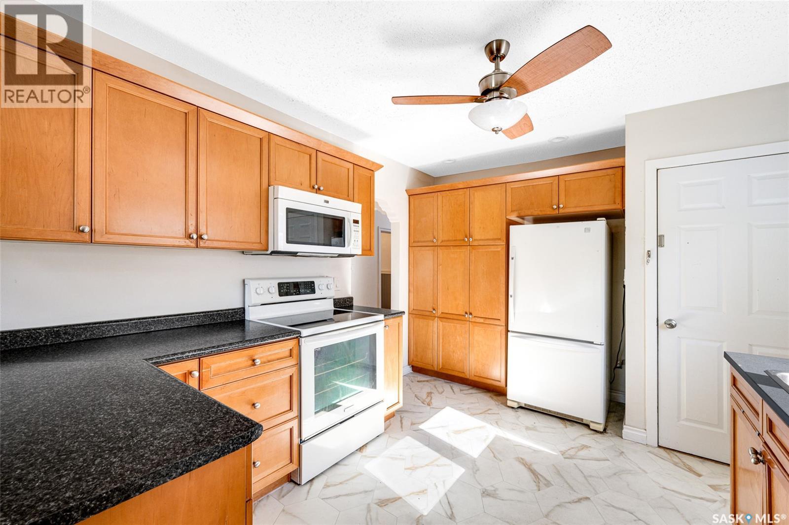 204 25Th Street W, Saskatoon, SK