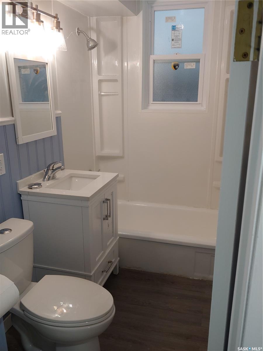 204 25Th Street W, Saskatoon, SK