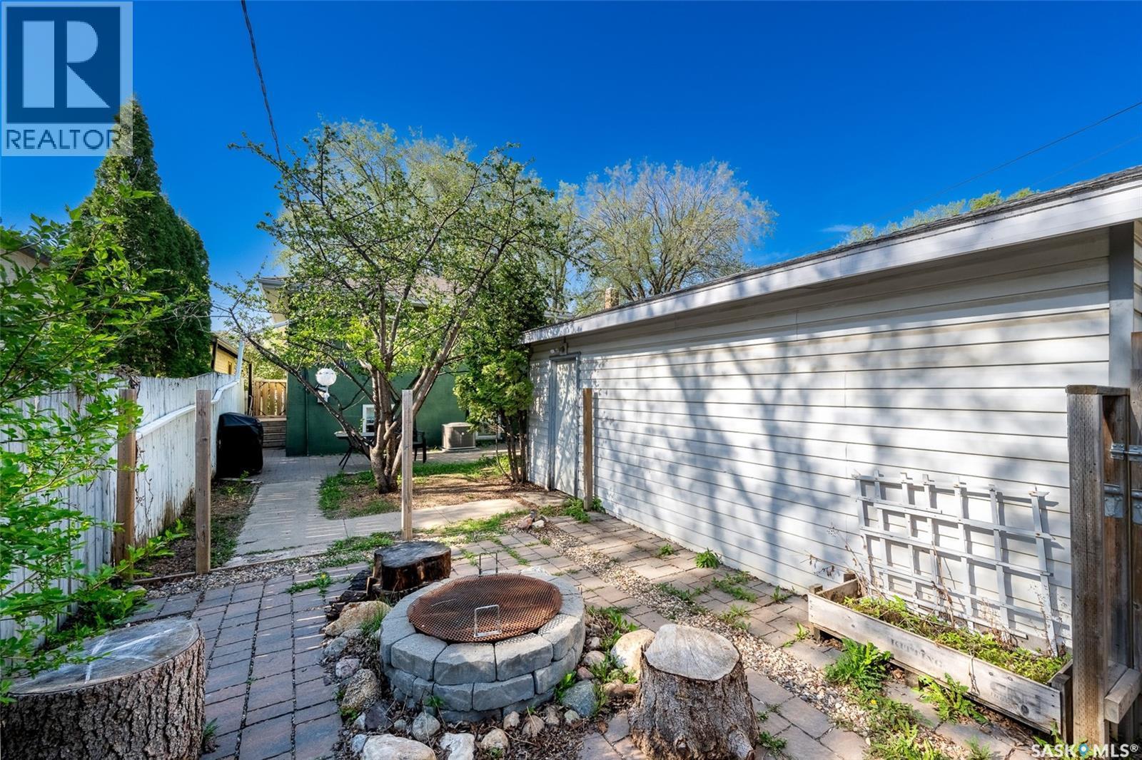 204 25Th Street W, Saskatoon, SK