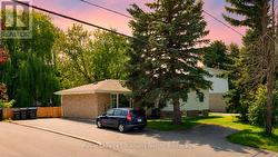 A (UPPER) - 504 SIXTH STREET Collingwood, ON L9Y 1Z9