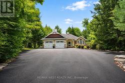 20 DEERHURST HIGHLANDS DRIVE Huntsville, ON P1H 1B1