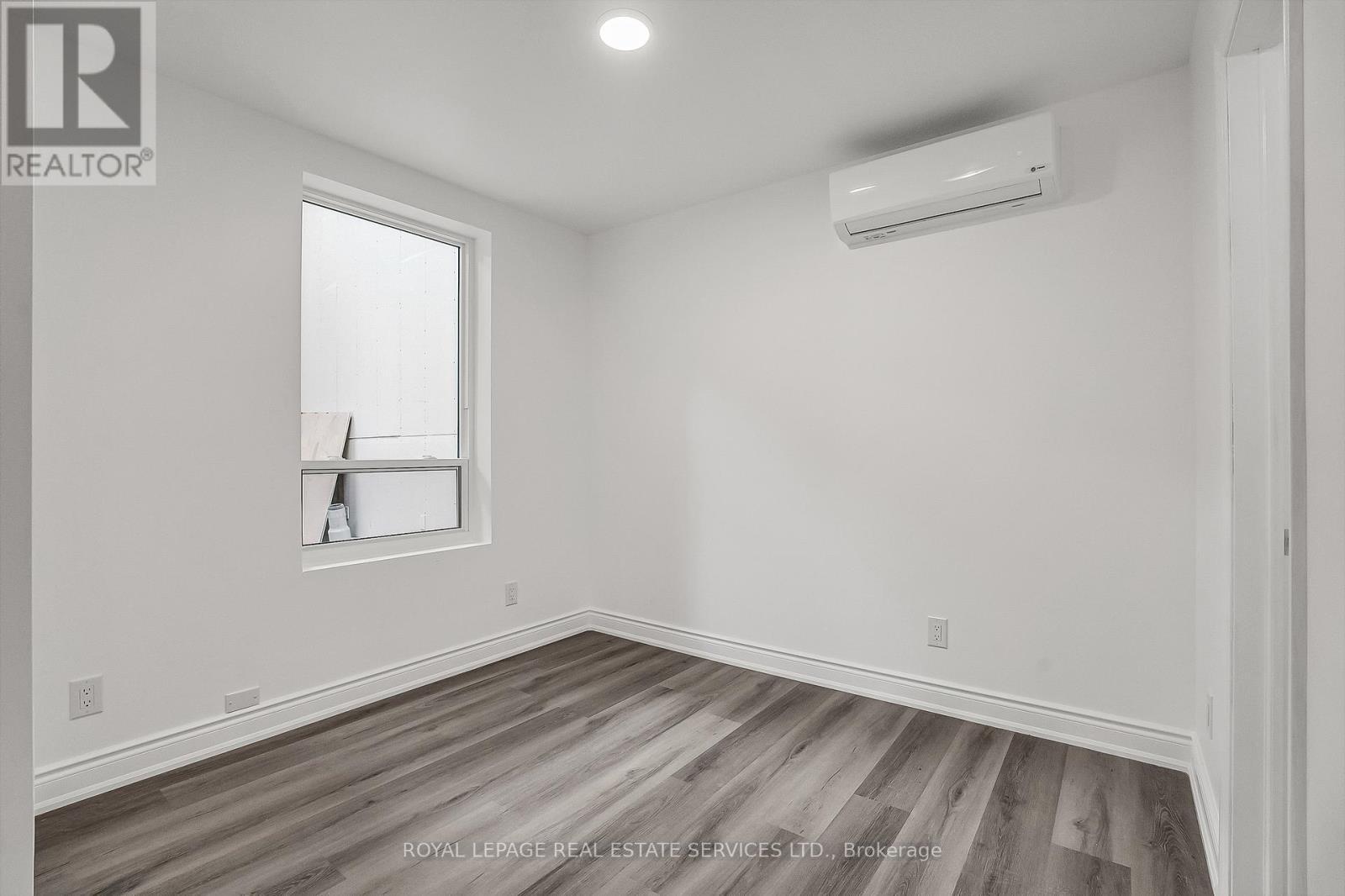 Backroom 2 - 302 - 2820 Danforth Avenue, Toronto, ON