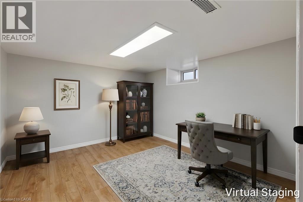21 Cedar Street, Cambridge, ON