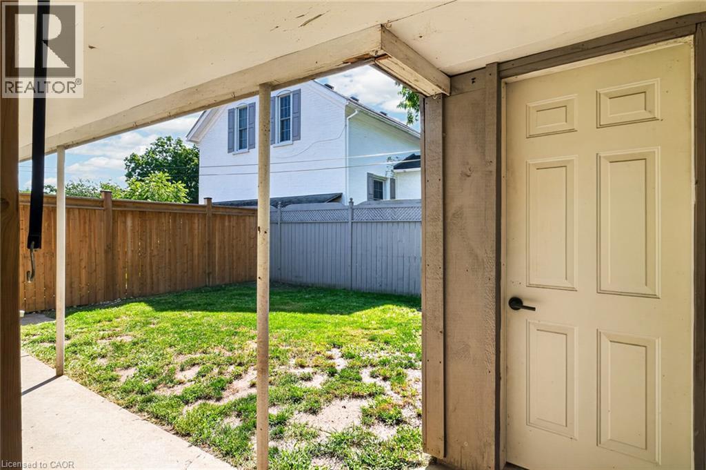 21 Cedar Street, Cambridge, ON