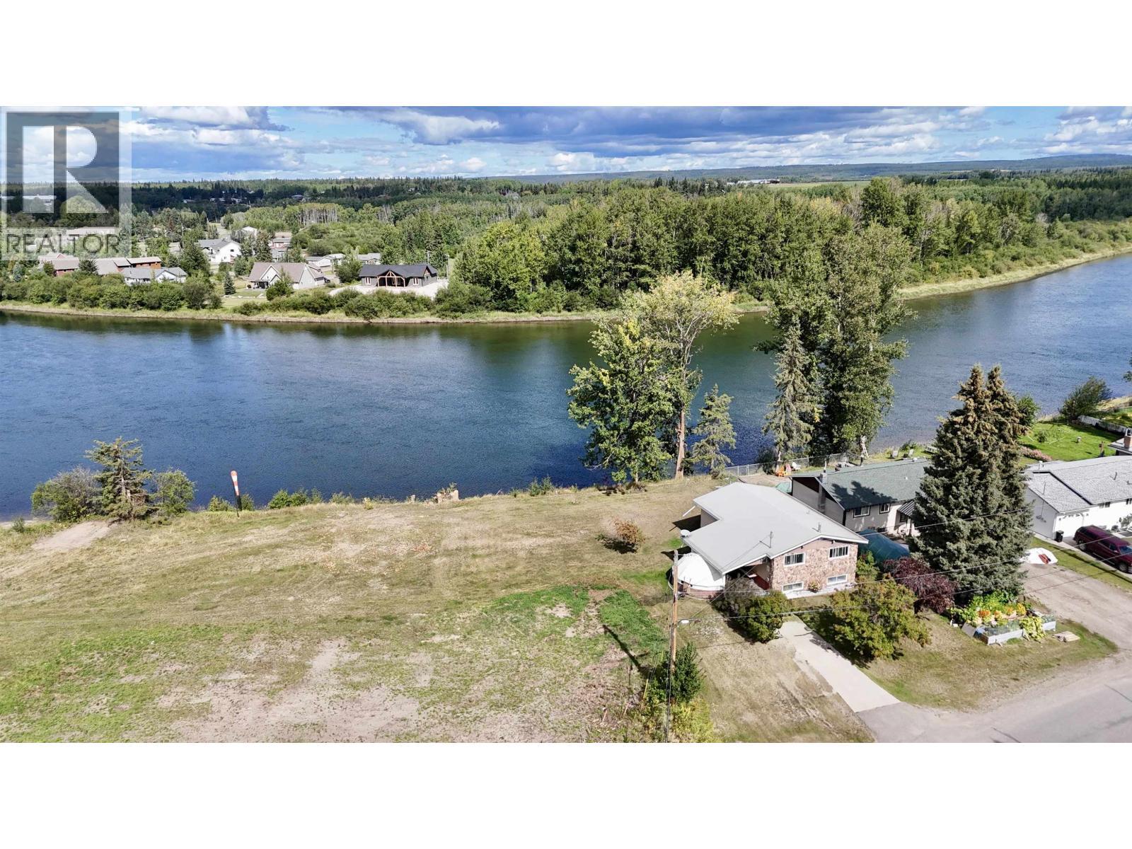2733 Riverview Drive, Vanderhoof, BC