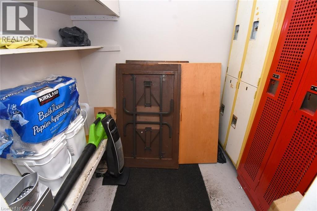 942-946 Barton Street E, Hamilton, ON